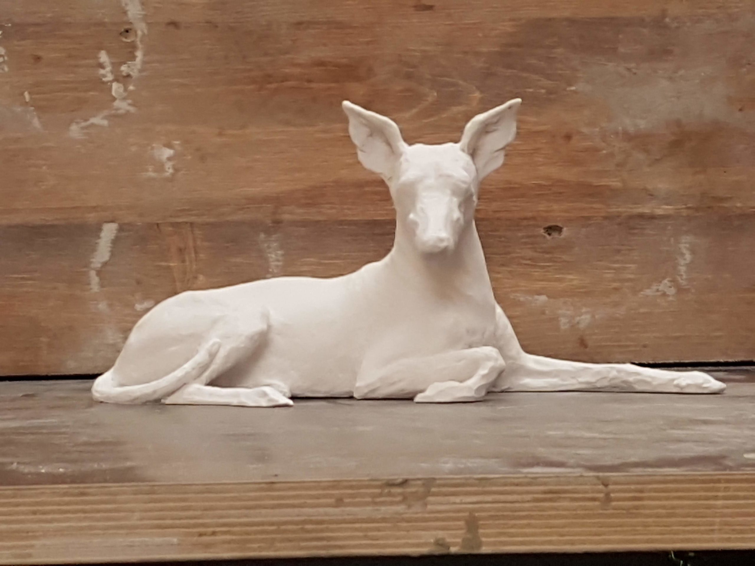 hunde-skulptur windhund